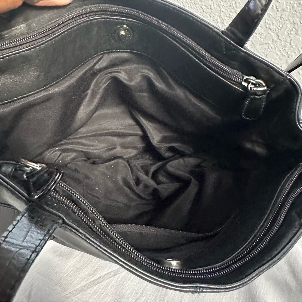 Etienne Aigner Black Leather Tote Bag | Croc Embossed Trim | Shoulder Bag - Picture 10 of 15
